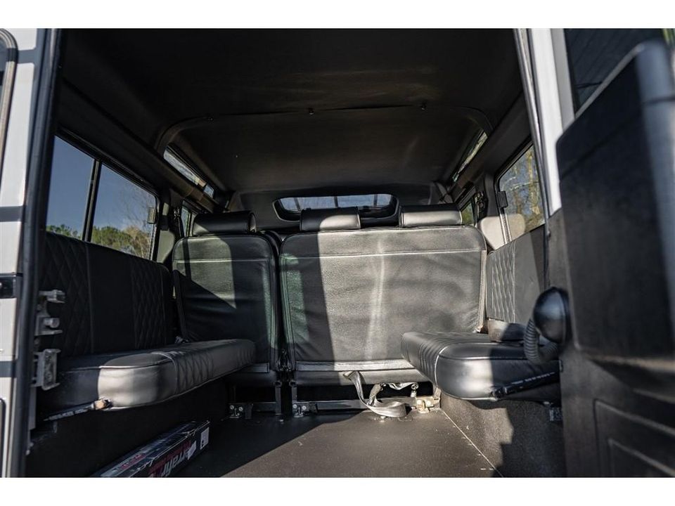 1988 Land Rover Defender 110