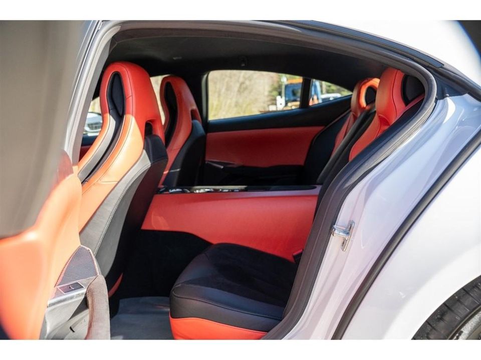 2025 Karma Revero