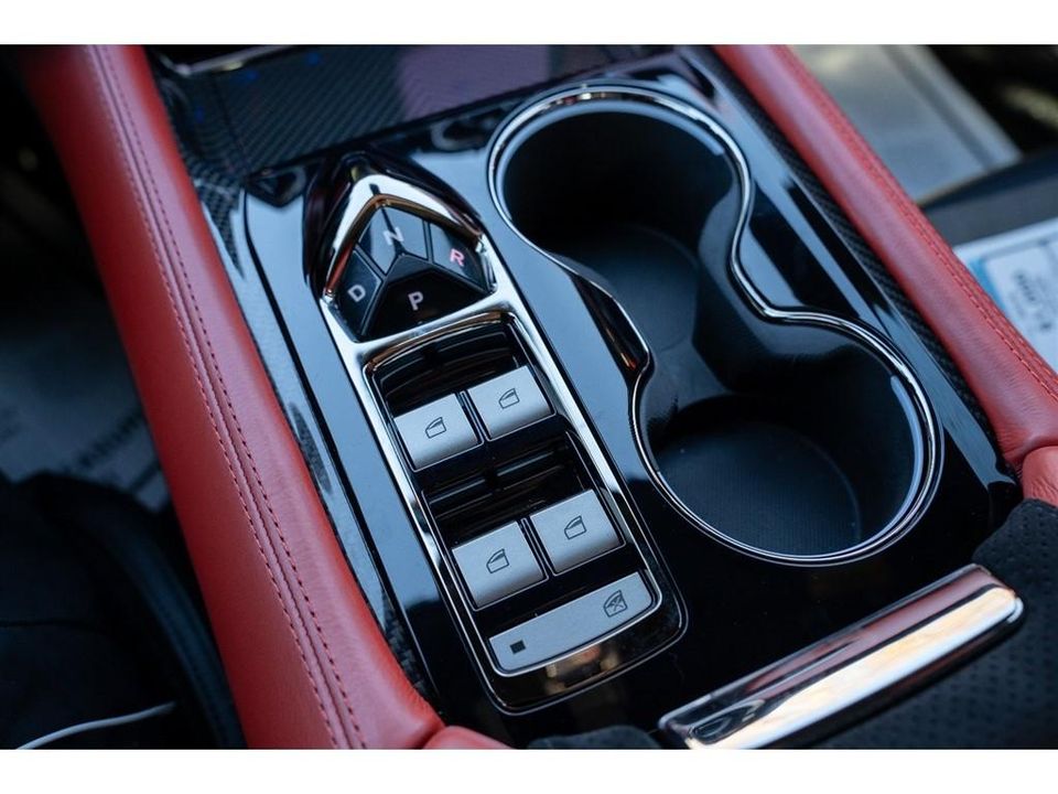 2025 Karma Revero