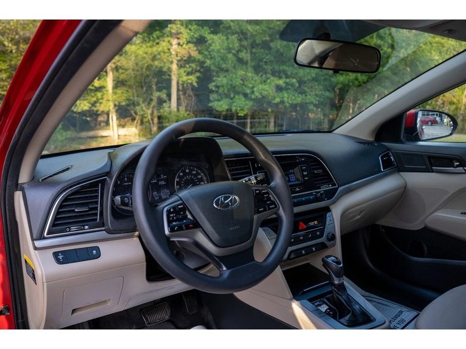 2017 Hyundai Elantra