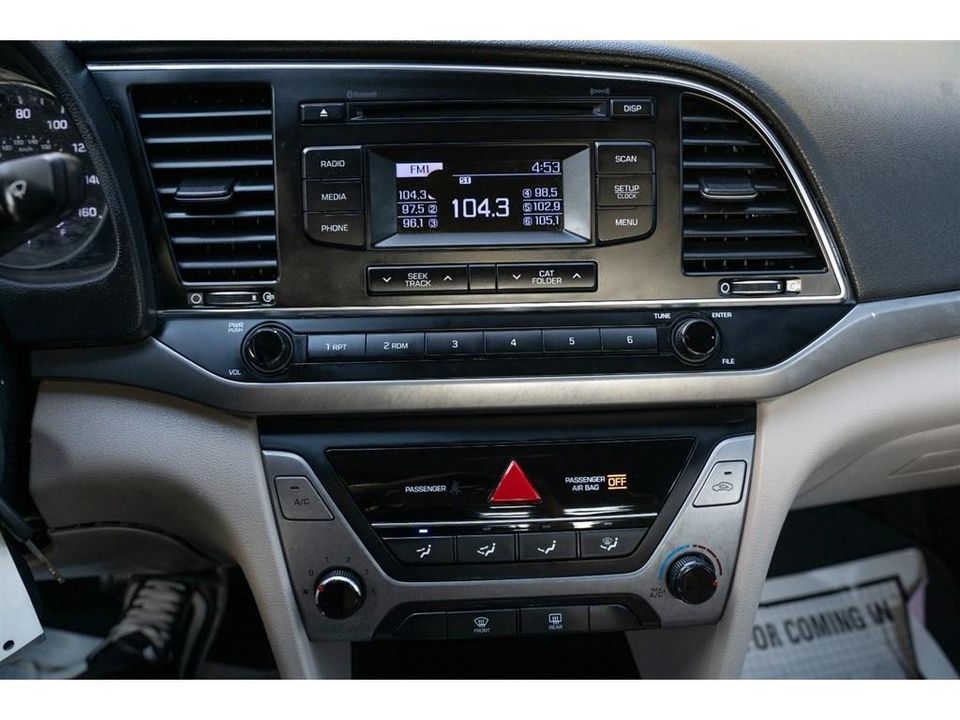 2017 Hyundai Elantra