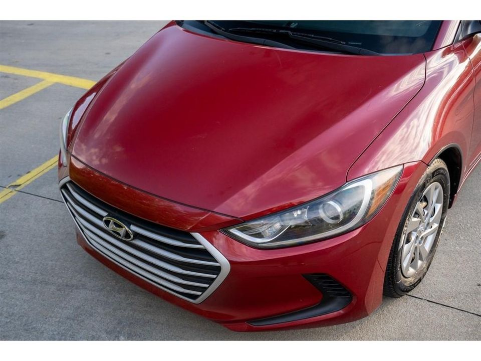 2017 Hyundai Elantra