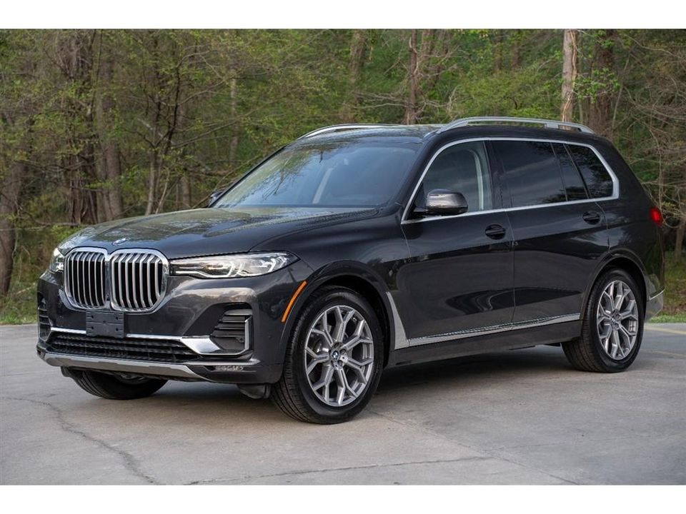 2022 BMW X7
