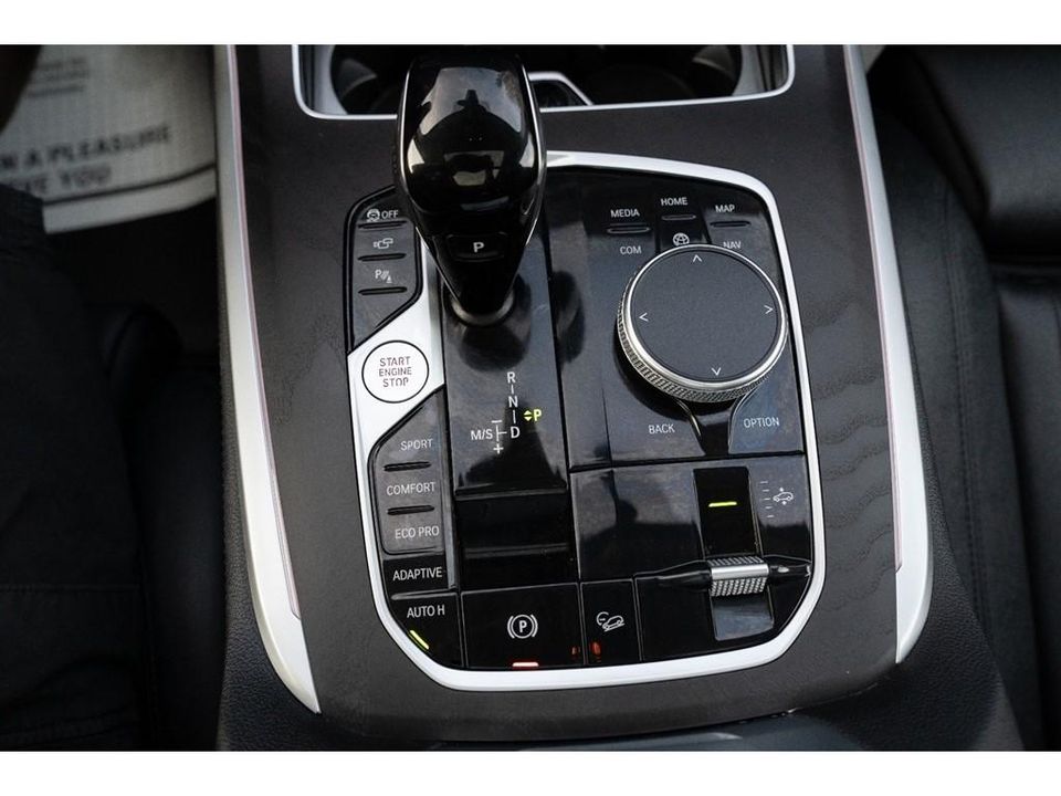 2022 BMW X7