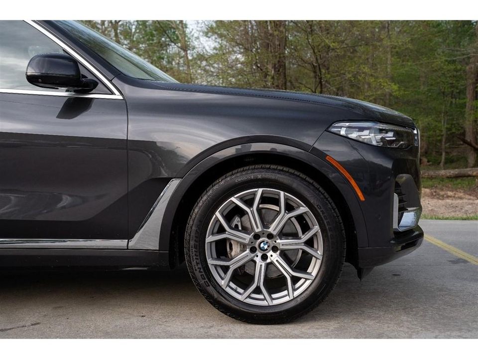 2022 BMW X7