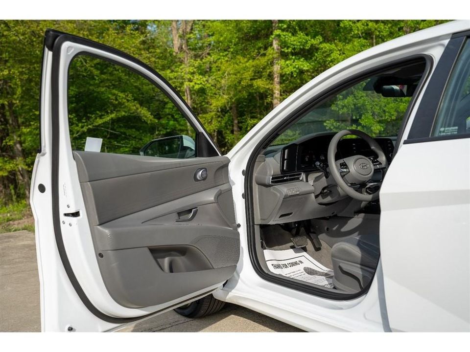 2025 Hyundai Elantra