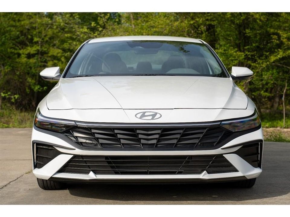 2025 Hyundai Elantra