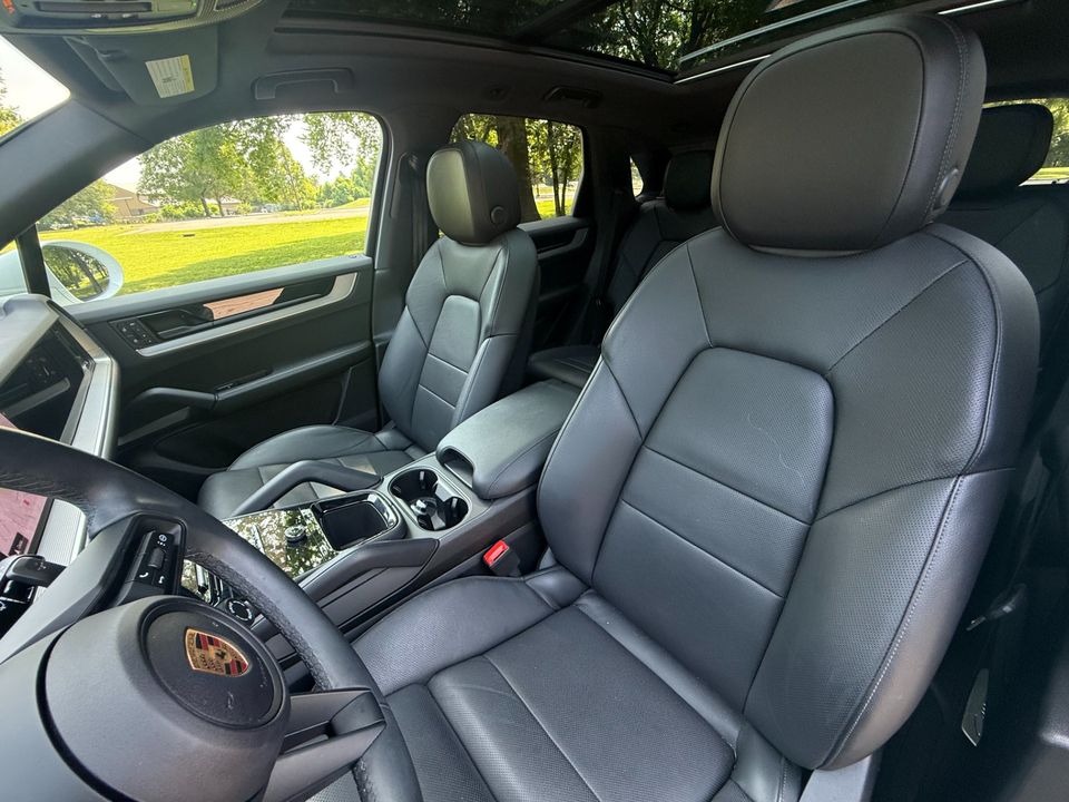 2024 Porsche Cayenne