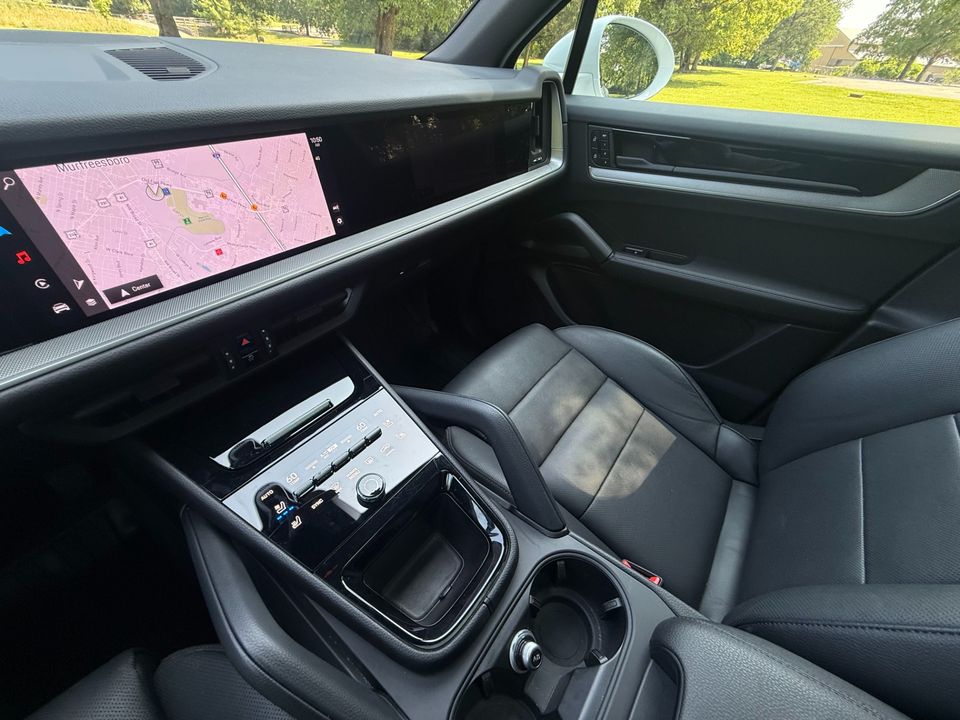 2024 Porsche Cayenne