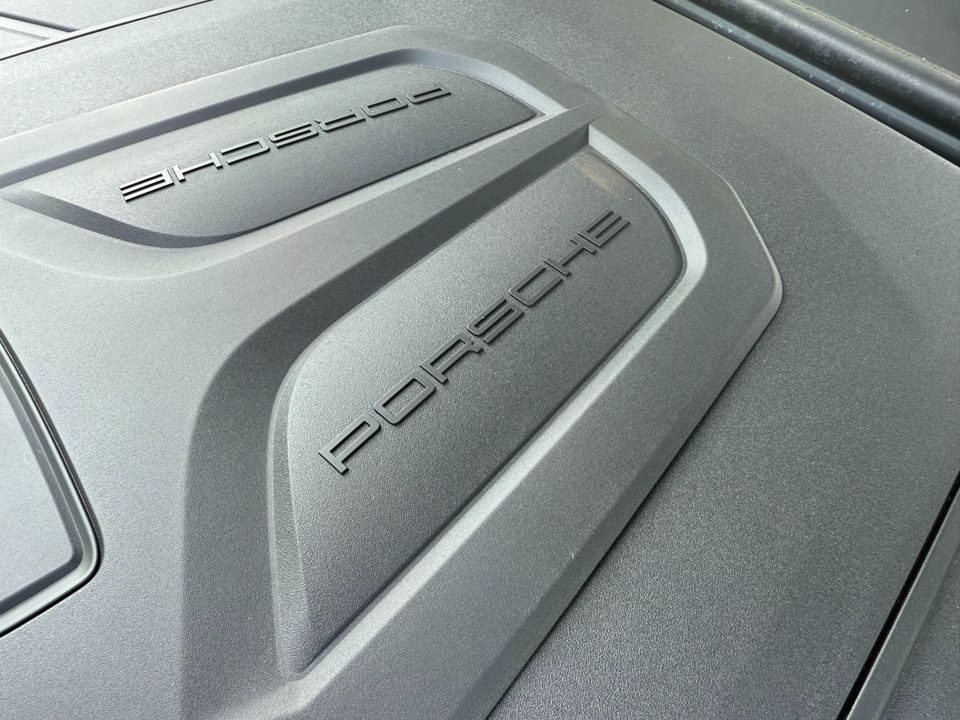 2024 Porsche Cayenne