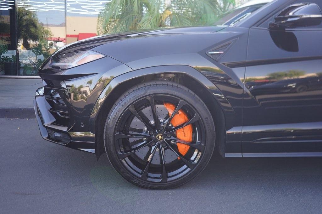 2022 Lamborghini Urus