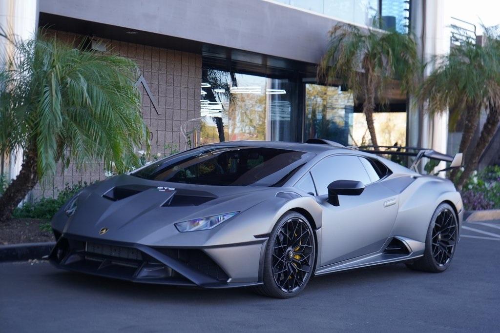 2021 Lamborghini Huracan STO