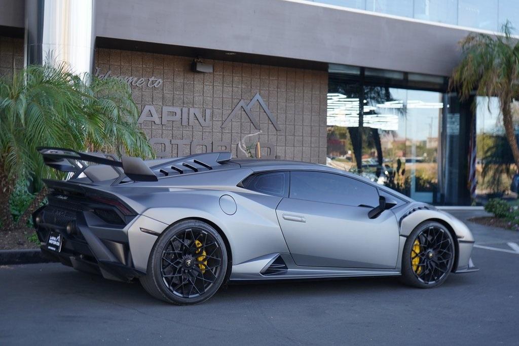 2021 Lamborghini Huracan STO
