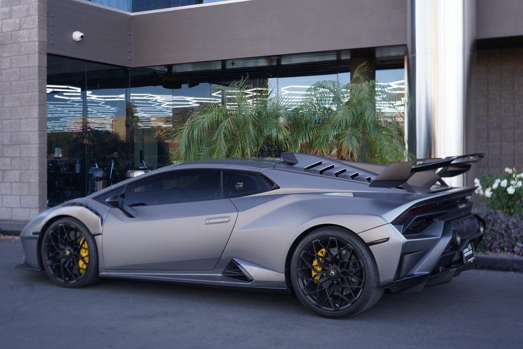 2021 Lamborghini Huracan STO