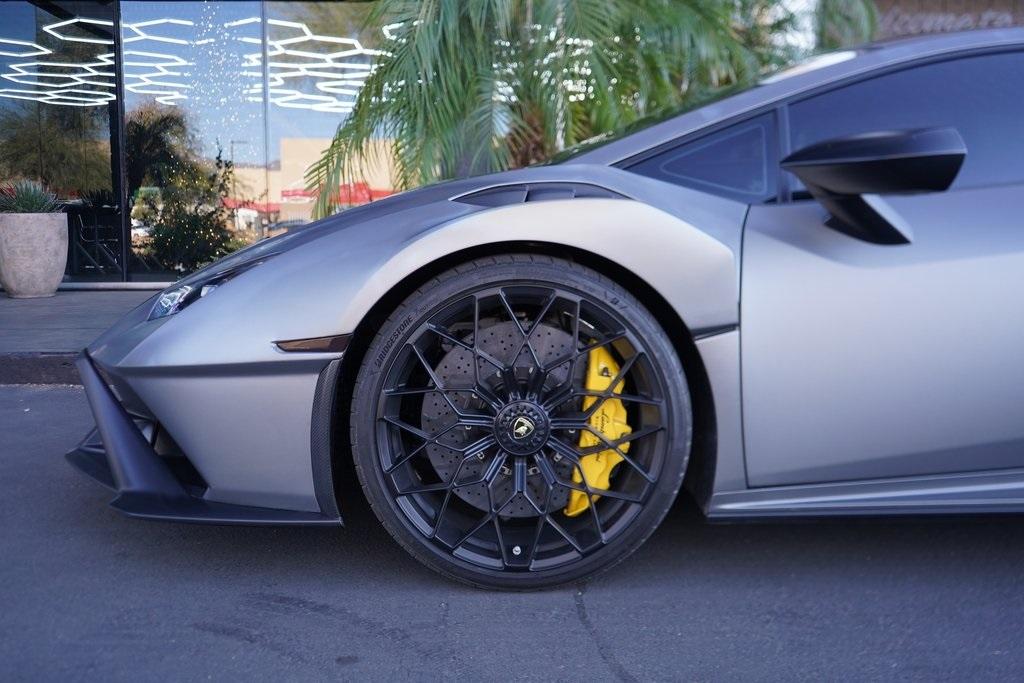 2021 Lamborghini Huracan STO