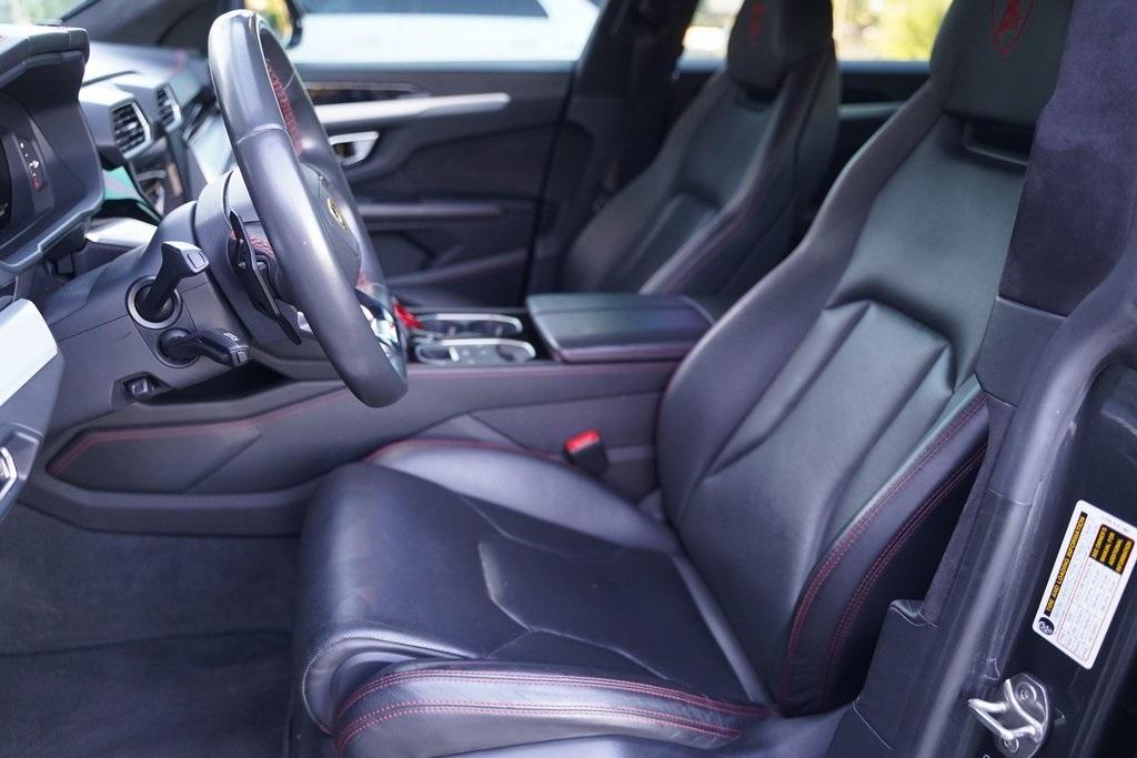 2019 Lamborghini Urus