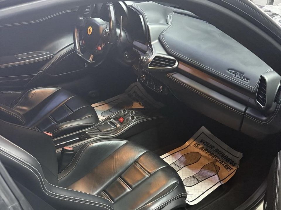 2013 Ferrari 458 Italia