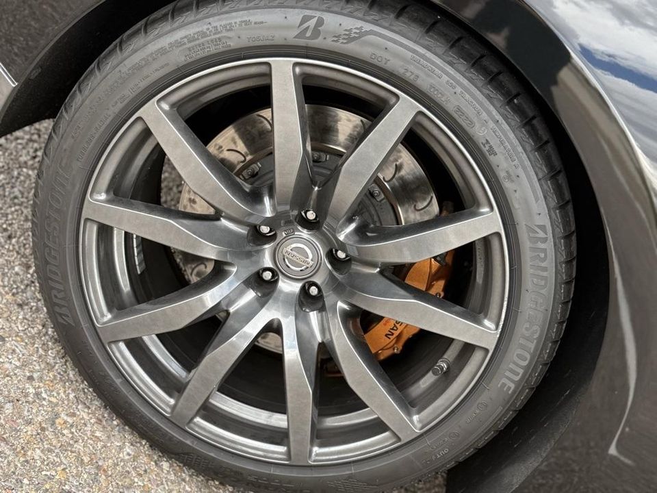 2014 Nissan GT-R