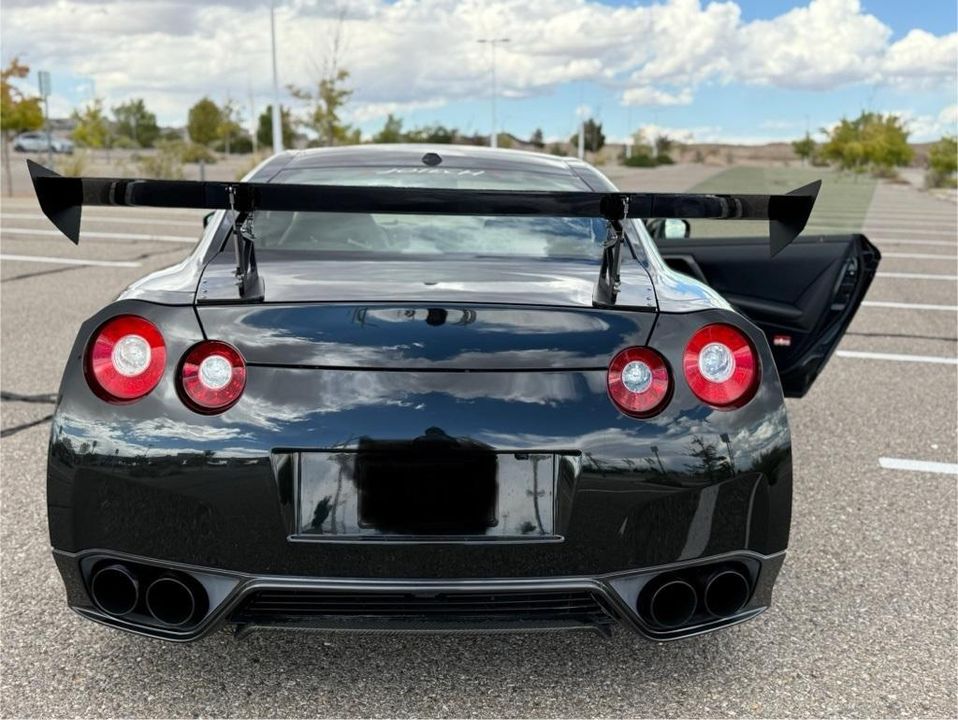 2014 Nissan GT-R
