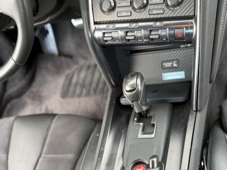 2014 Nissan GT-R