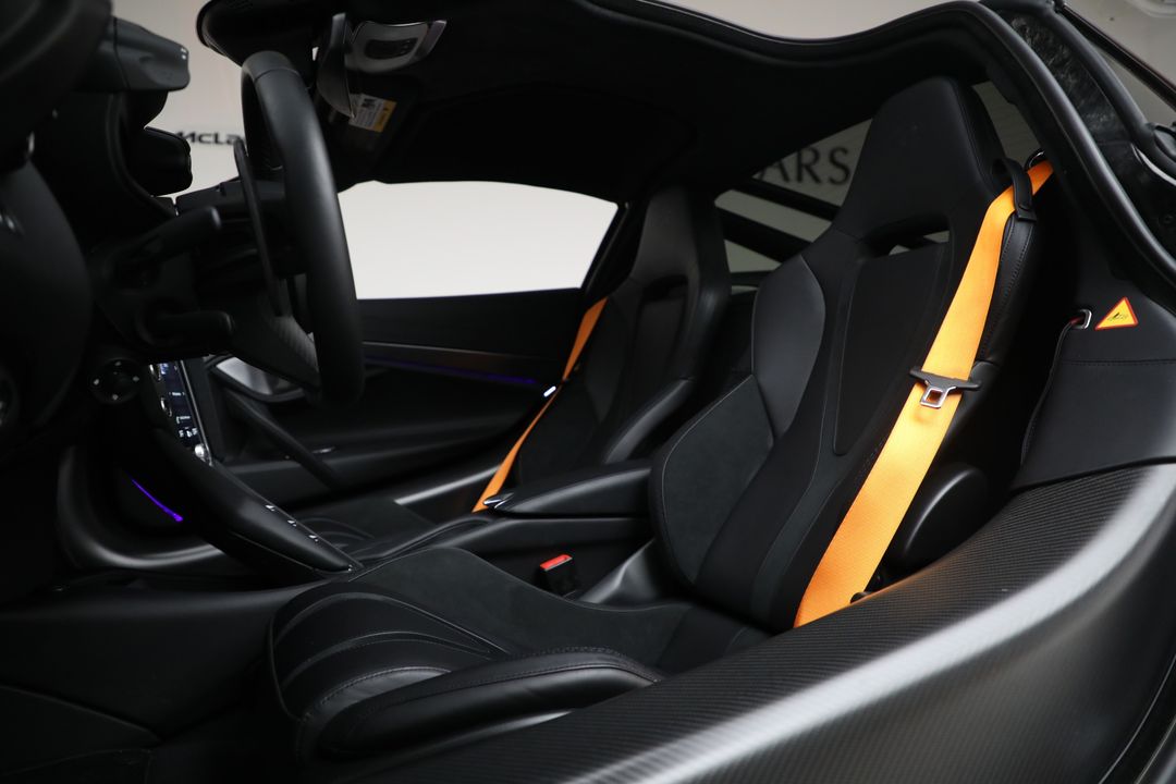 2024 McLaren 750S