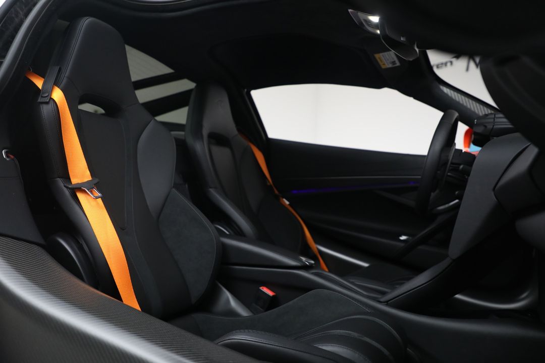 2024 McLaren 750S