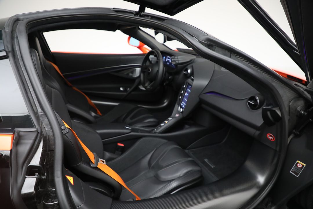 2024 McLaren 750S