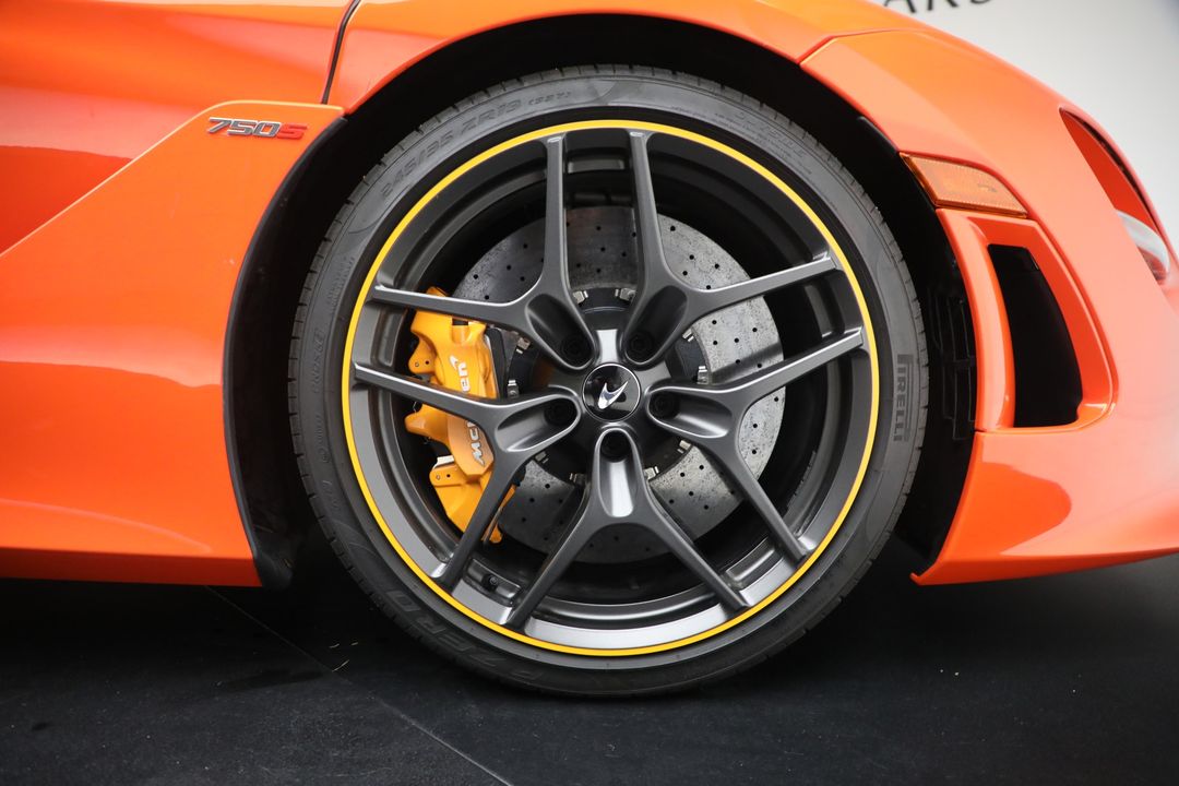 2024 McLaren 750S