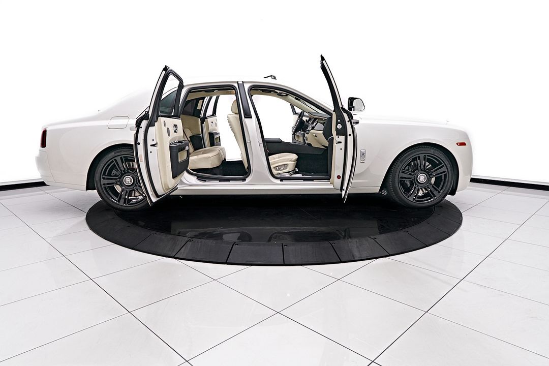 2012 Rolls-Royce Ghost