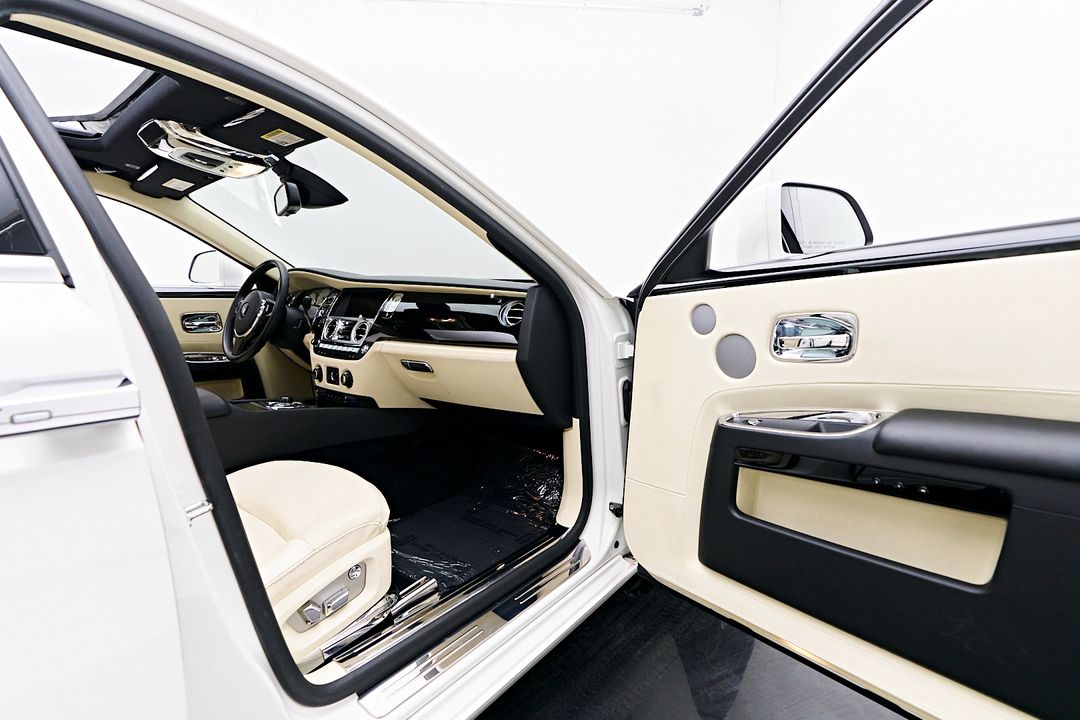2012 Rolls-Royce Ghost