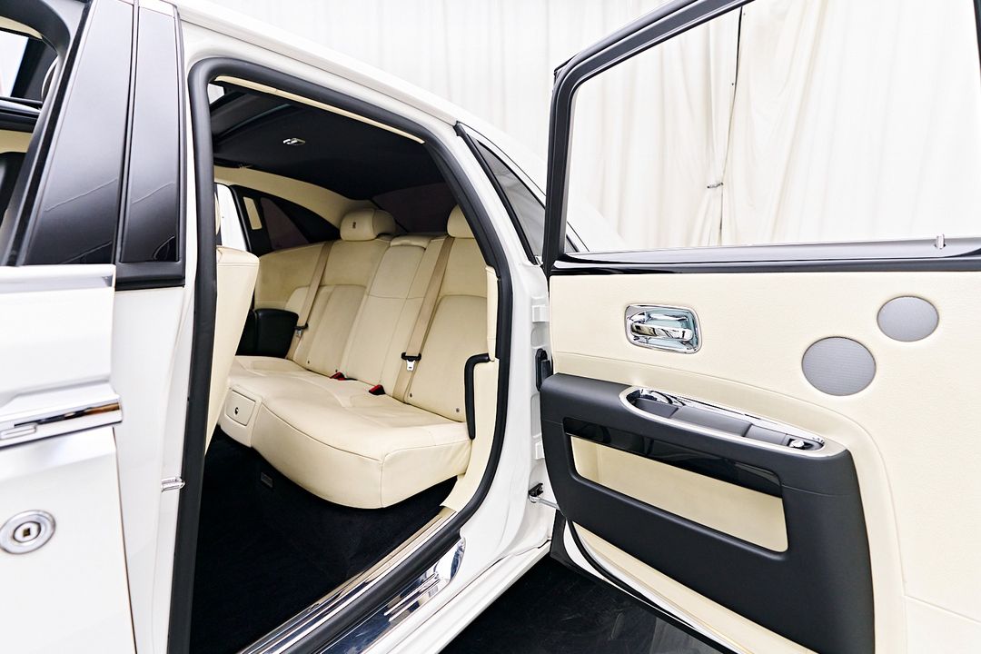 2012 Rolls-Royce Ghost