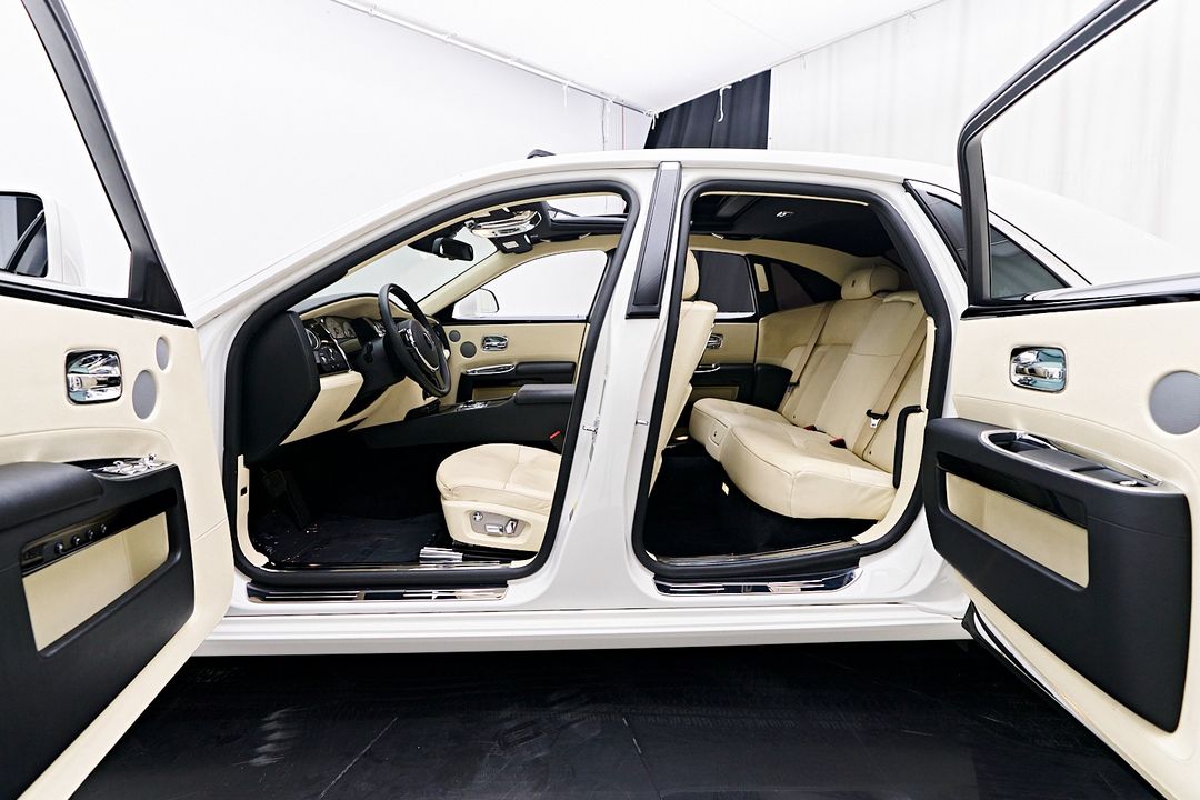 2012 Rolls-Royce Ghost
