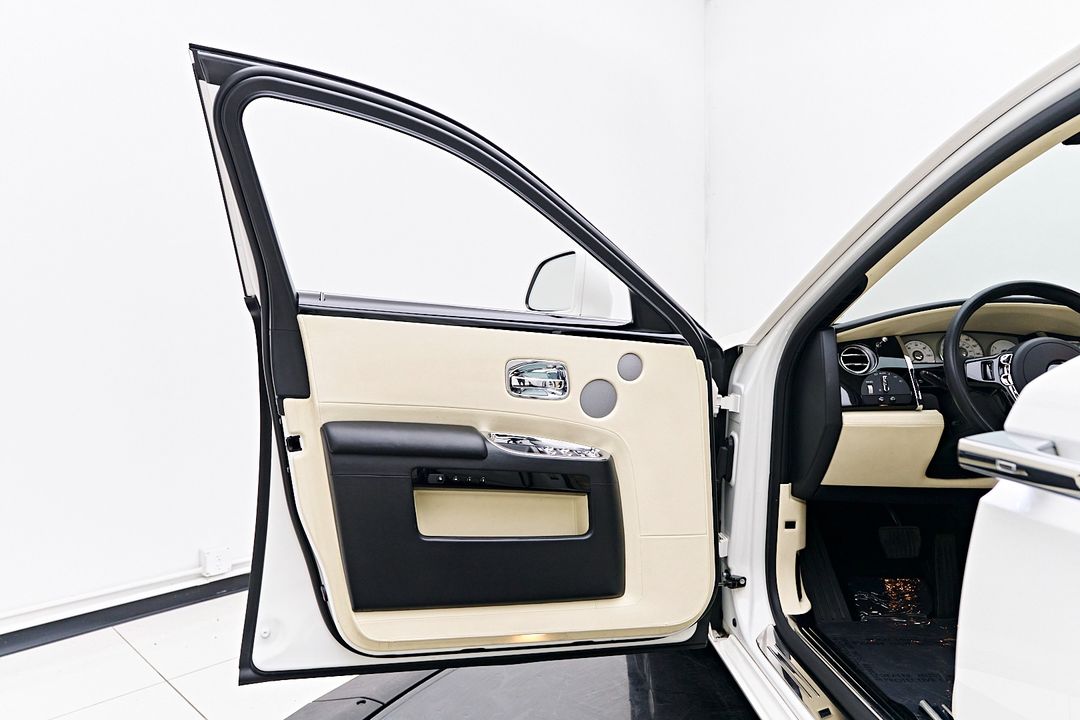 2012 Rolls-Royce Ghost