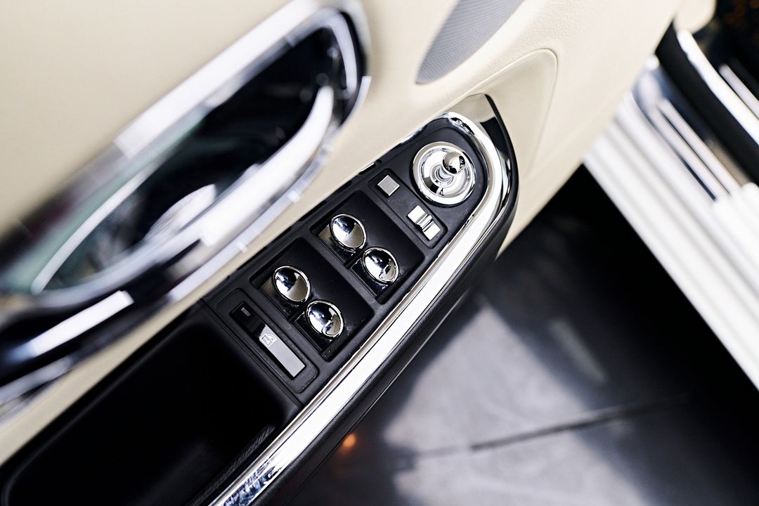 2012 Rolls-Royce Ghost