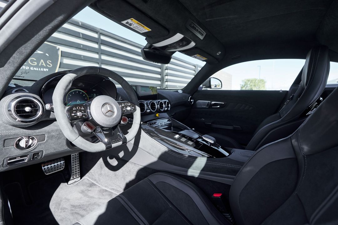 2021 Mercedes-Benz AMG   GT
