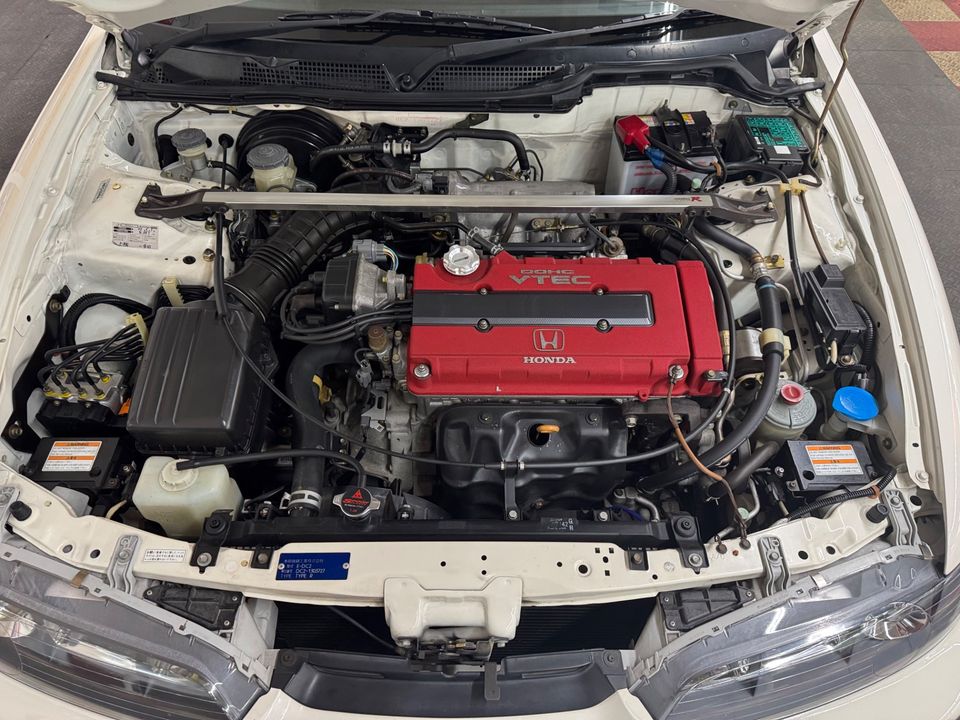 1998 Honda Integra