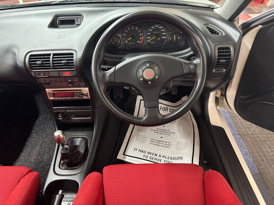 1998 Honda Integra