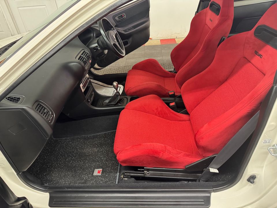 1998 Honda Integra