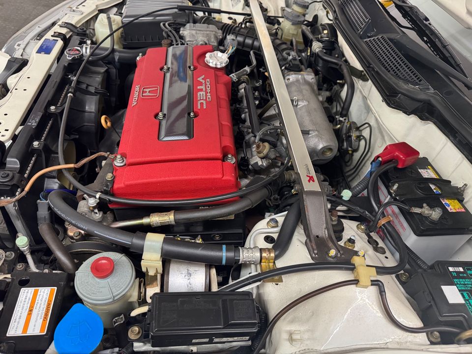 1998 Honda Integra