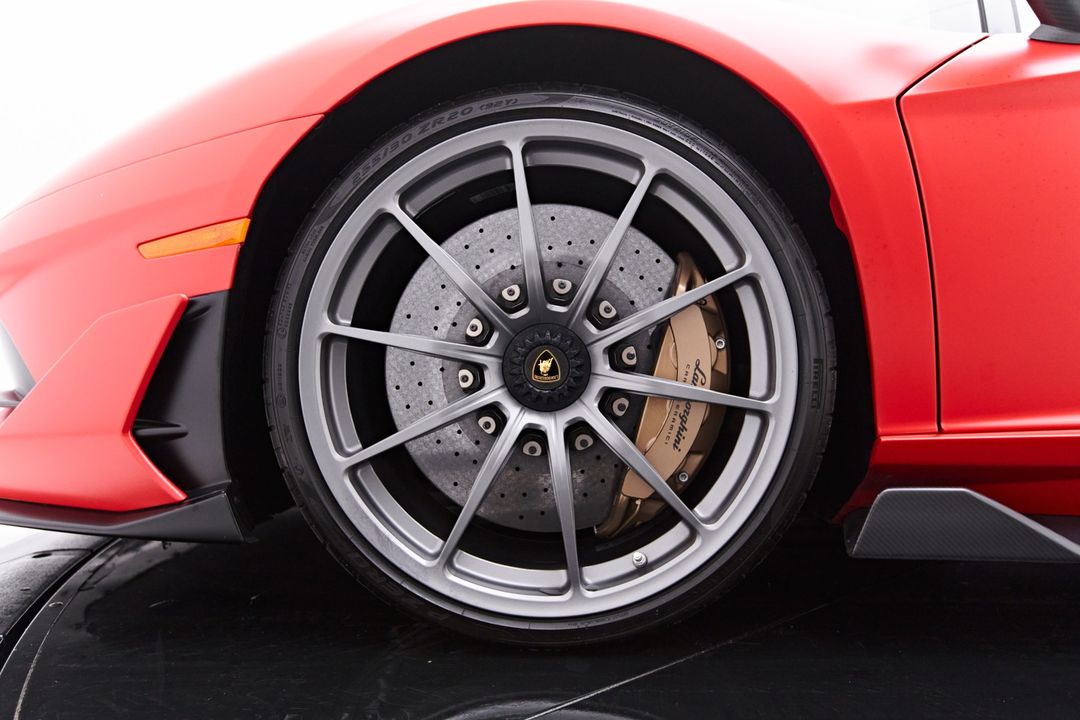 2019 Lamborghini Aventador SVJ