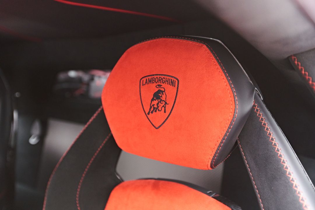 2019 Lamborghini Aventador SVJ