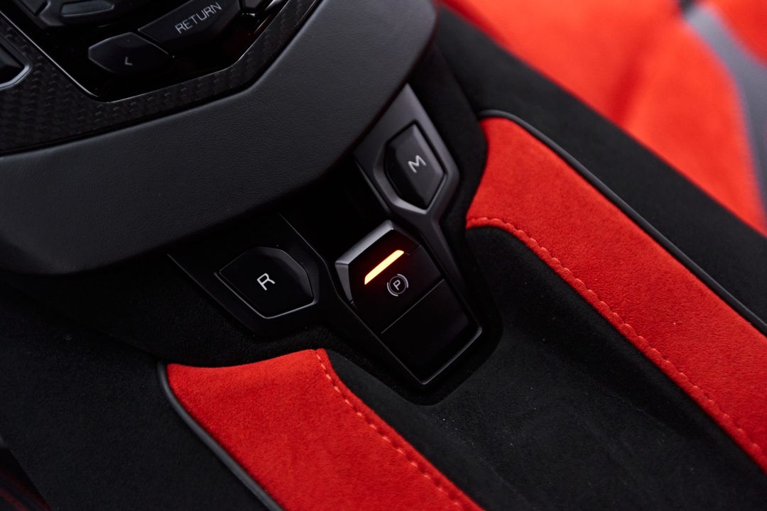 2019 Lamborghini Aventador SVJ