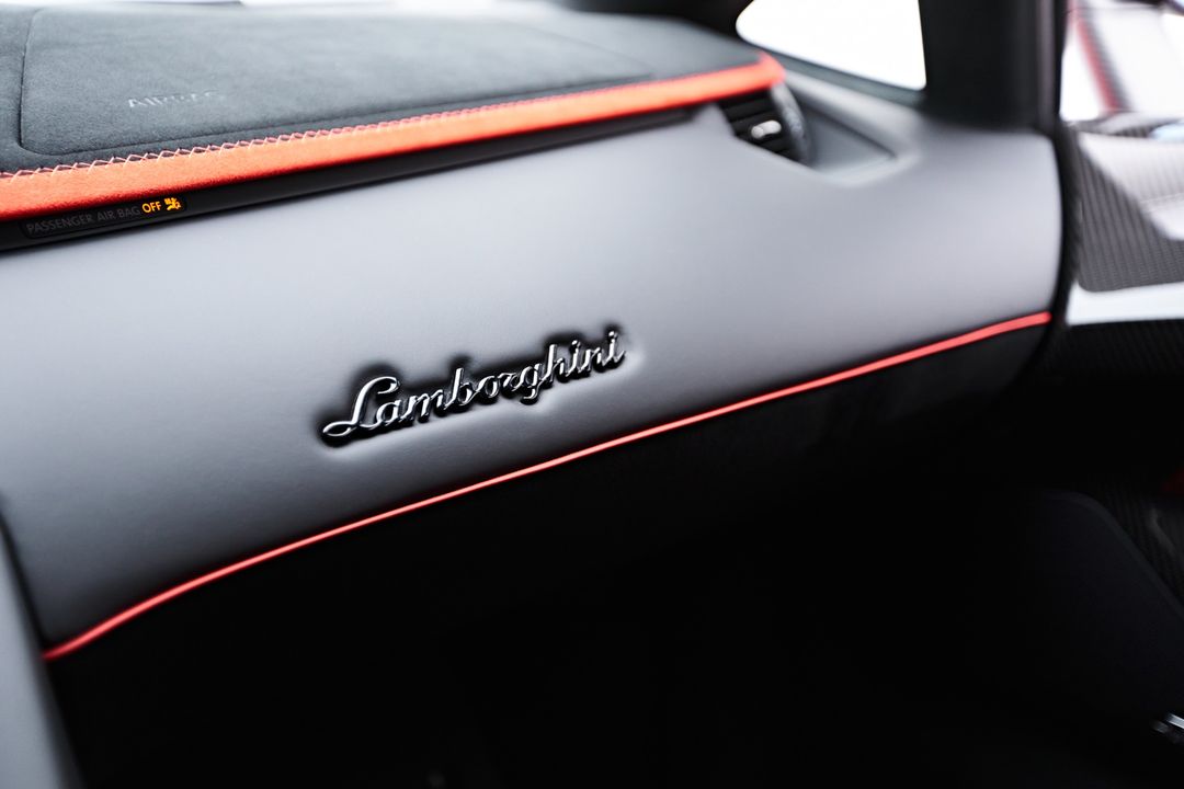2019 Lamborghini Aventador SVJ