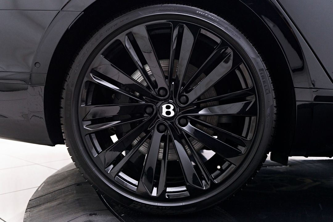 2023 Bentley Flying Spur