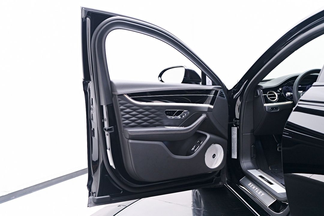 2023 Bentley Flying Spur