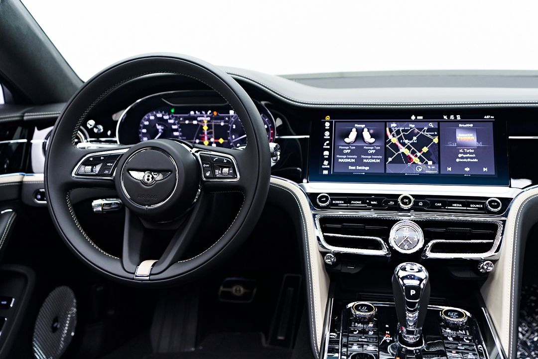 2023 Bentley Flying Spur