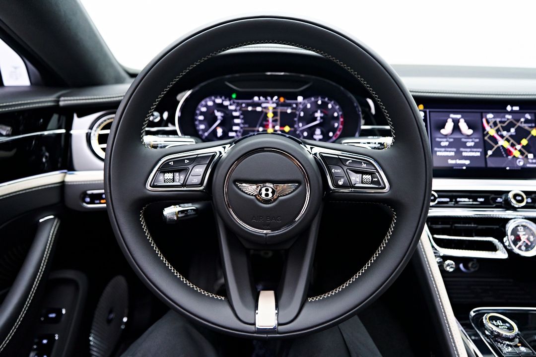 2023 Bentley Flying Spur