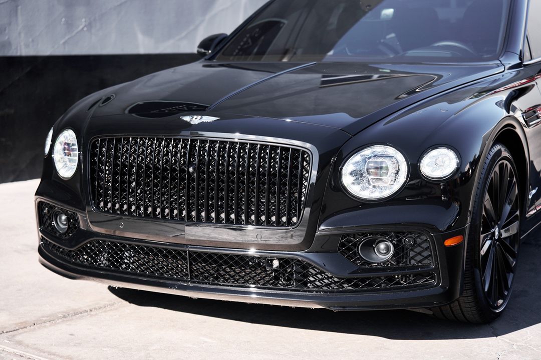 2023 Bentley Flying Spur
