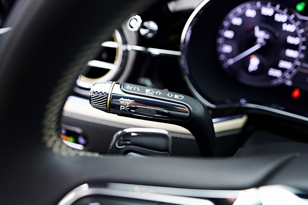 2023 Bentley Flying Spur