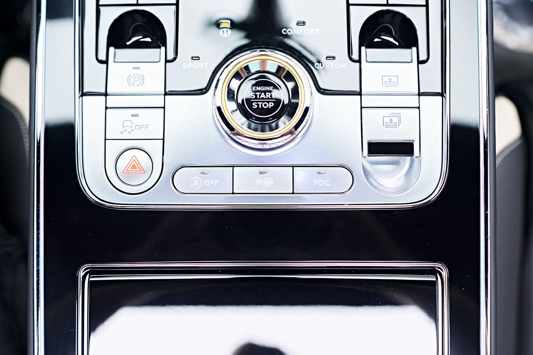 2023 Bentley Flying Spur